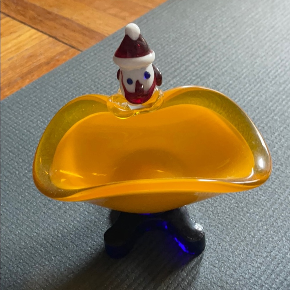Figurine